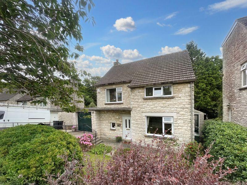 ST JULIEN CRESCENT, BROADWEY, WEYMOUTH, DORSET 3 bed detached house for