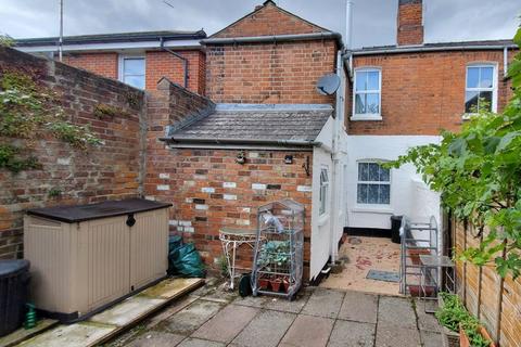 6, Stanley Cottages Barton Street, Gloucester, GL1 4EZ