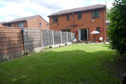23 Bottomfield Close, Oldham, OL1 4AT