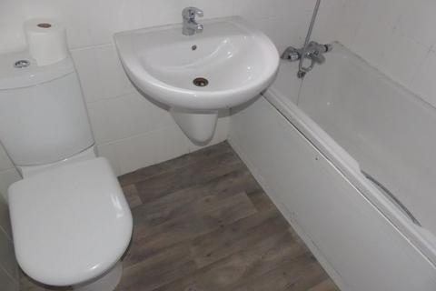 22 Blakelock Street, Shaw, Oldham, OL2 7SE