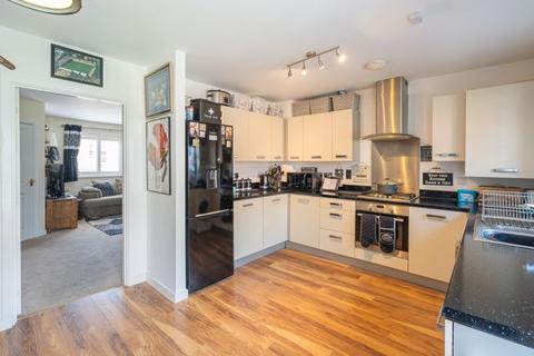 6 Damson Drive, Didcot, OX11 6AX