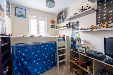 6 Damson Drive, Didcot, OX11 6AX