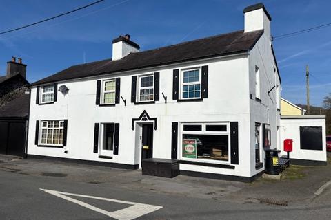 undefined, Llanwrda SA19