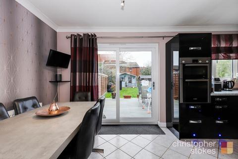 83 Hurst Drive, Waltham Cross, EN8 8DH