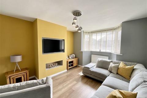 31 Clifton Crescent, Sheffield, S9 4BD
