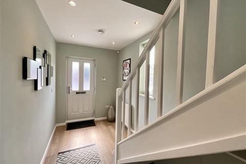 31 Clifton Crescent, Sheffield, S9 4BD