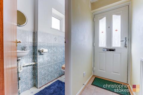 83 Davison Drive, Cheshunt, Waltham Cross, EN8 0SX