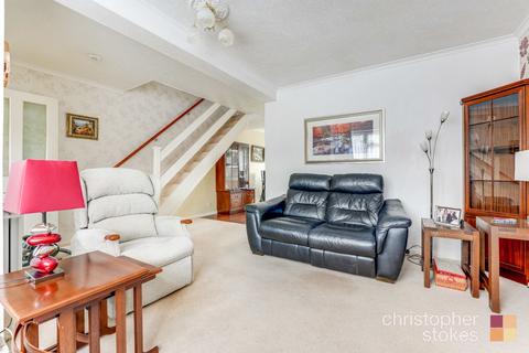 83 Davison Drive, Cheshunt, Waltham Cross, EN8 0SX