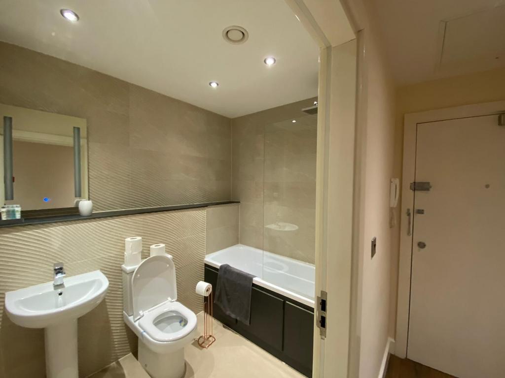 Daniel House, Bootle, Liverpool, L20 1 bed apartment for sale £83,000