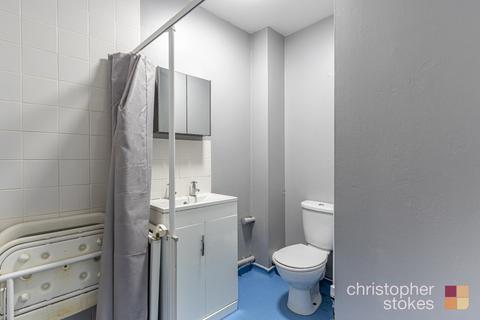 12 Leaforis Road, Waltham Cross, EN7 6NB