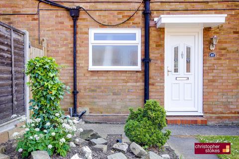 40 Stains Close, Cheshunt, Waltham Cross, EN8 9JL