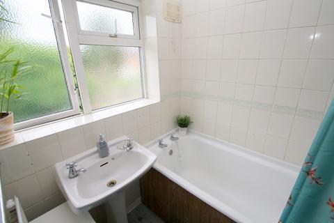 12 Hadrian Way, Staines-upon-thames, TW19 7DN