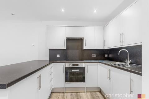 60 Cranleigh Close, Cheshunt, Waltham Cross, EN7 6HJ