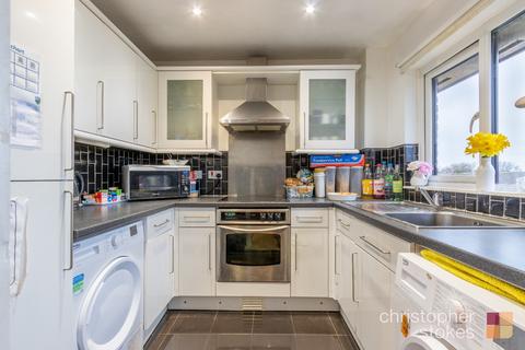 27 Welsummer Way, Cheshunt, Waltham Cross, EN8 0UG
