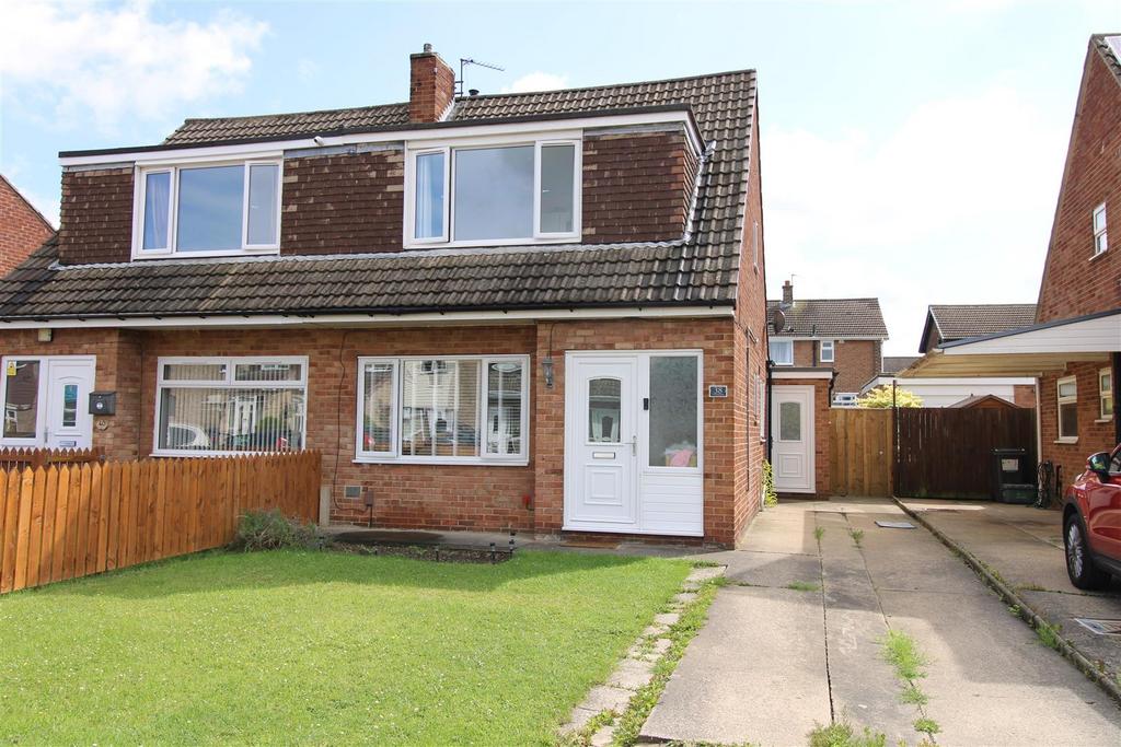 Shearwater Avenue, Darlington 3 bed semidetached house for sale £145,000
