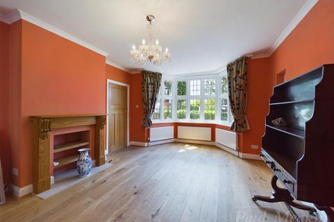 3 Briton Crescent, South Croydon, CR2 0JN