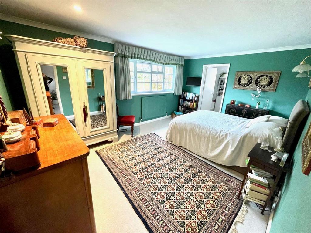 Scott's new enhanced bedroom shot-1920.jpg