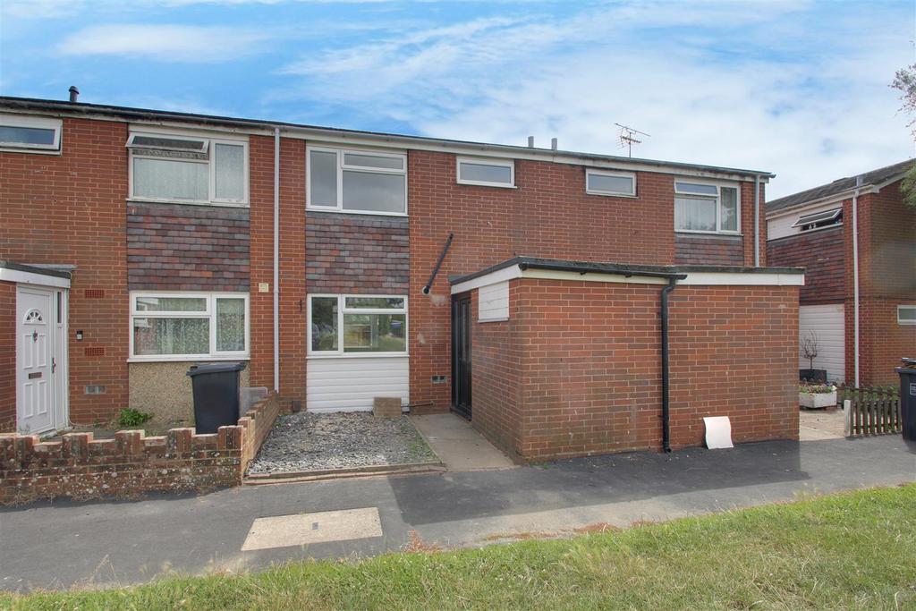Chalfont Way, Worthing 3 bed terraced house for sale £300,000
