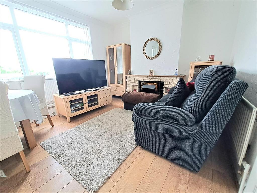 Elmay Road, Sheldon, Birmingham 2 bed semidetached bungalow for sale