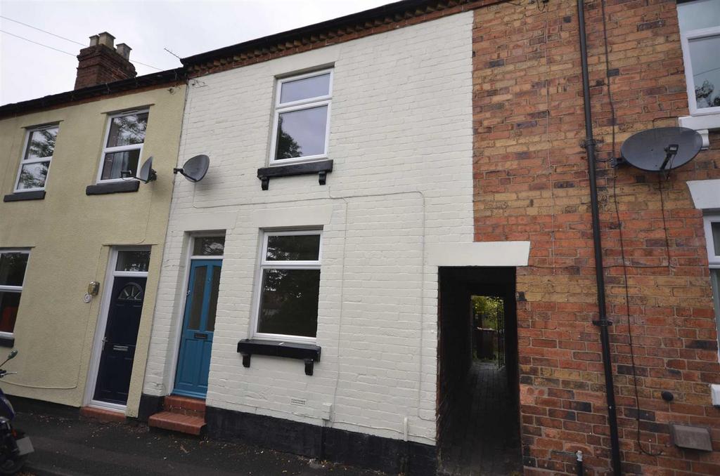 Albert Street, Stone 2 bed terraced house £695 pcm (£160 pw)