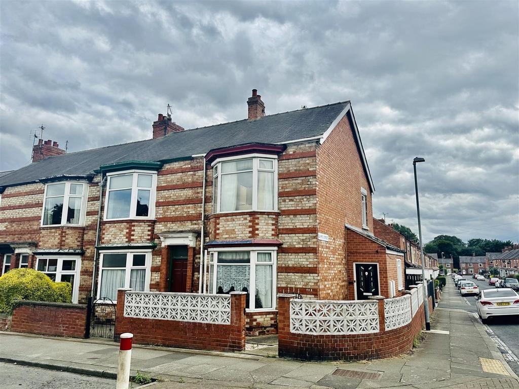 Brinkburn Road, Darlington 3 bed terraced house for sale £170,000