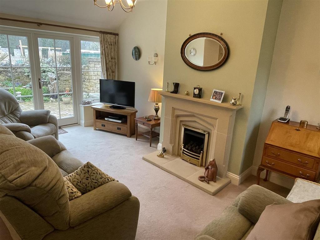 Sitting Room.JPG