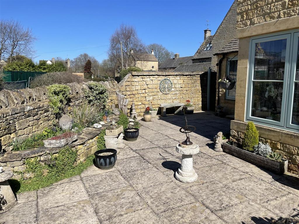 Front Garden.JPG