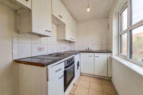 Flat 8, 8 Campbell Road, Croydon, CR0 2SQ