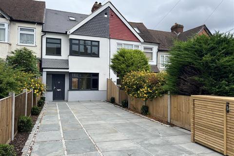 3 Garth Close, Morden, SM4 4NN
