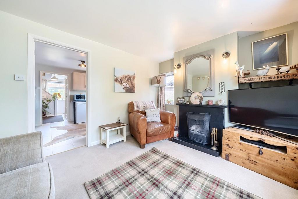 2nd view SITTING ROOM.jpg