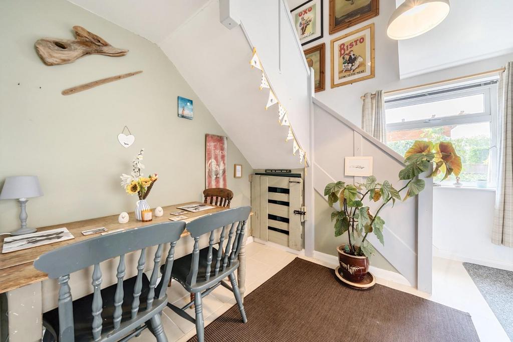 2nd view BREAKFAST ROOM.jpg