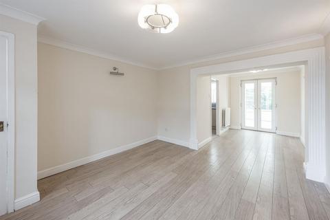 14 Aldgate Drive, Amblecote, Brierley Hill, DY5 3NT