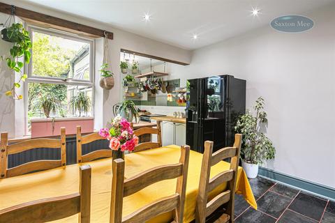6 Addison Road, Sheffield, S5 6WF