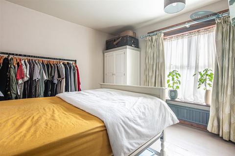 6 Addison Road, Sheffield, S5 6WF