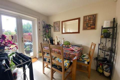 12 Broadhurst Drive, Northampton, NN3 9XB