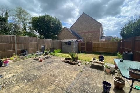 12 Broadhurst Drive, Northampton, NN3 9XB