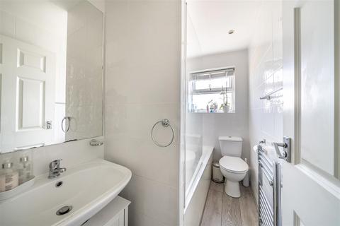 Flat G, 22 - 24 Ash Grove, London, SE20 7RD