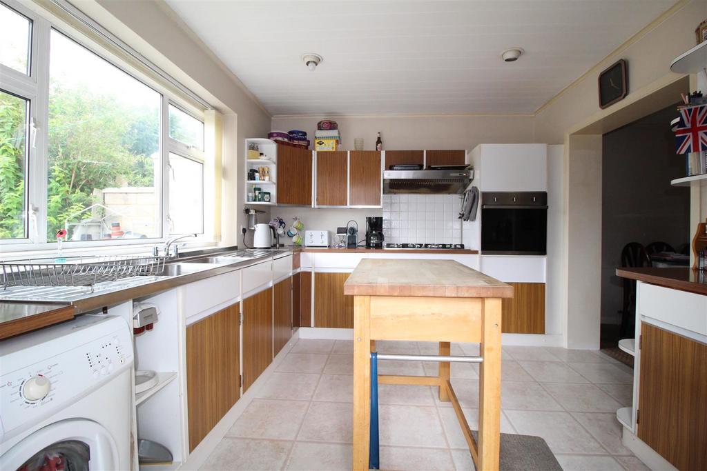 Buckhurst Avenue, Carshalton 3 bed end of terrace house for sale £450,000