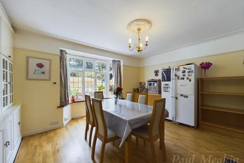 34 Croham Valley Road, South Croydon, CR2 7NB