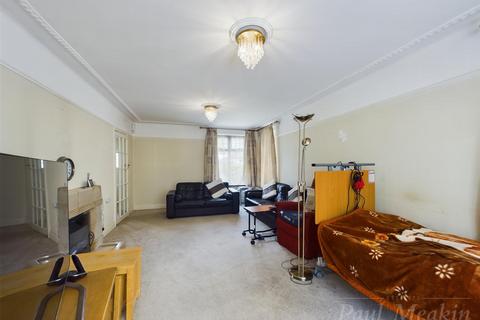 34 Croham Valley Road, South Croydon, CR2 7NB