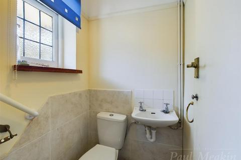 34 Croham Valley Road, South Croydon, CR2 7NB