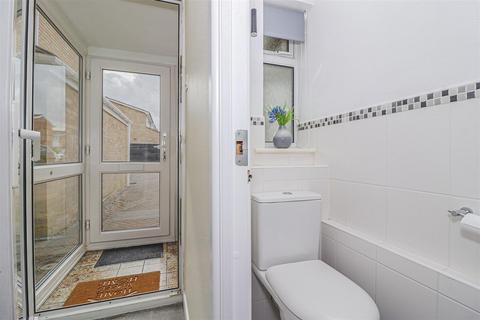 88 Clyfton Close, Broxbourne, EN10 6NY