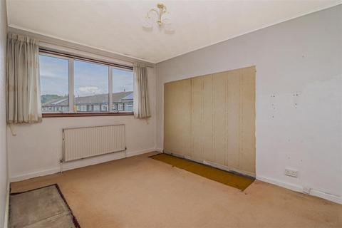 15 Crownfield, Broxbourne, EN10 6QX