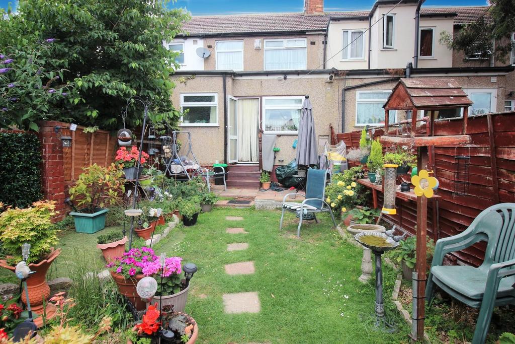 Garden to Rear