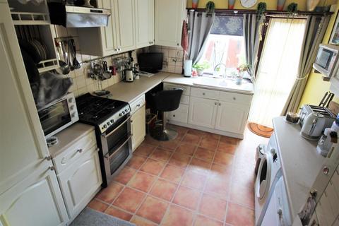 102 Overton Road, London, SE2 9SE