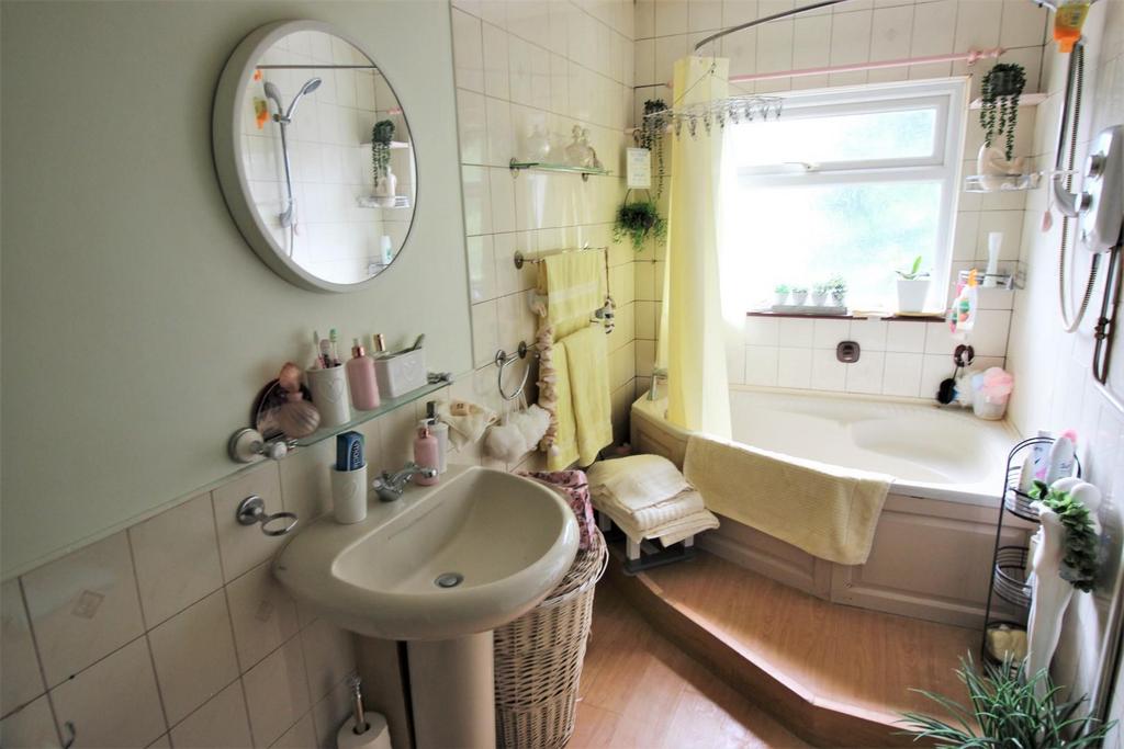 Ground Floor Bathroom