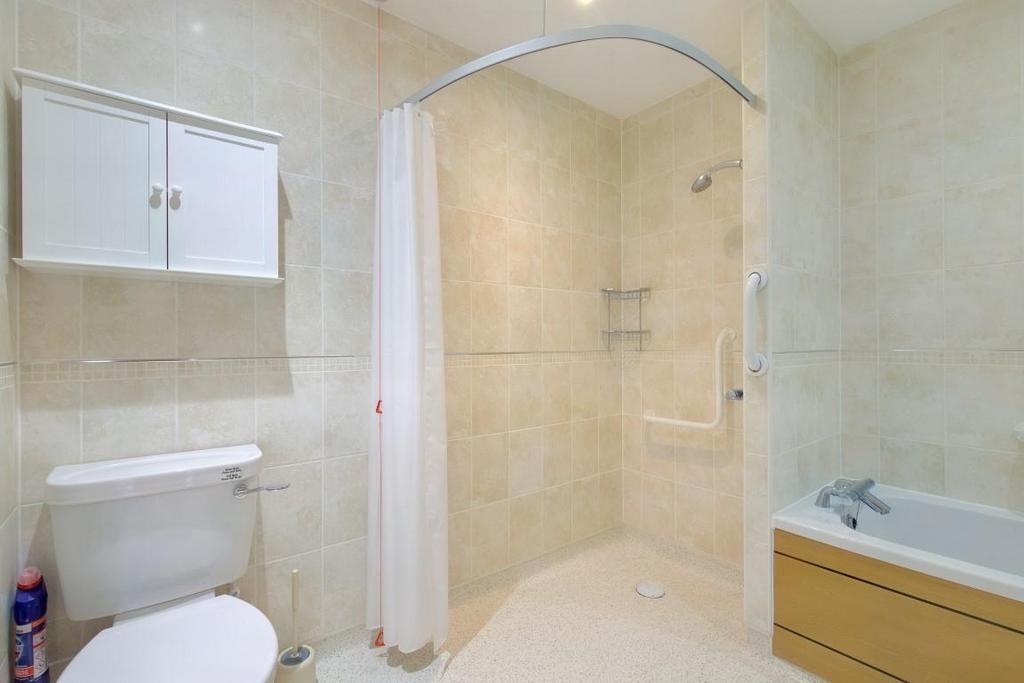 8561002-interior11 (Medium).JPG