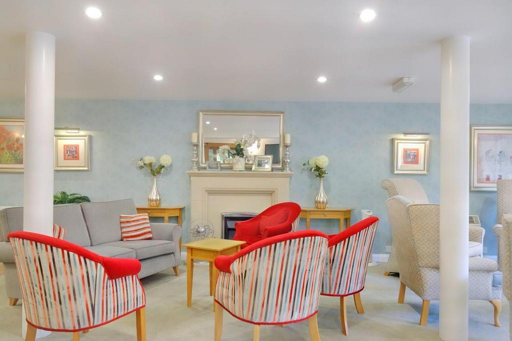 8561002-interior02 (Medium).JPG