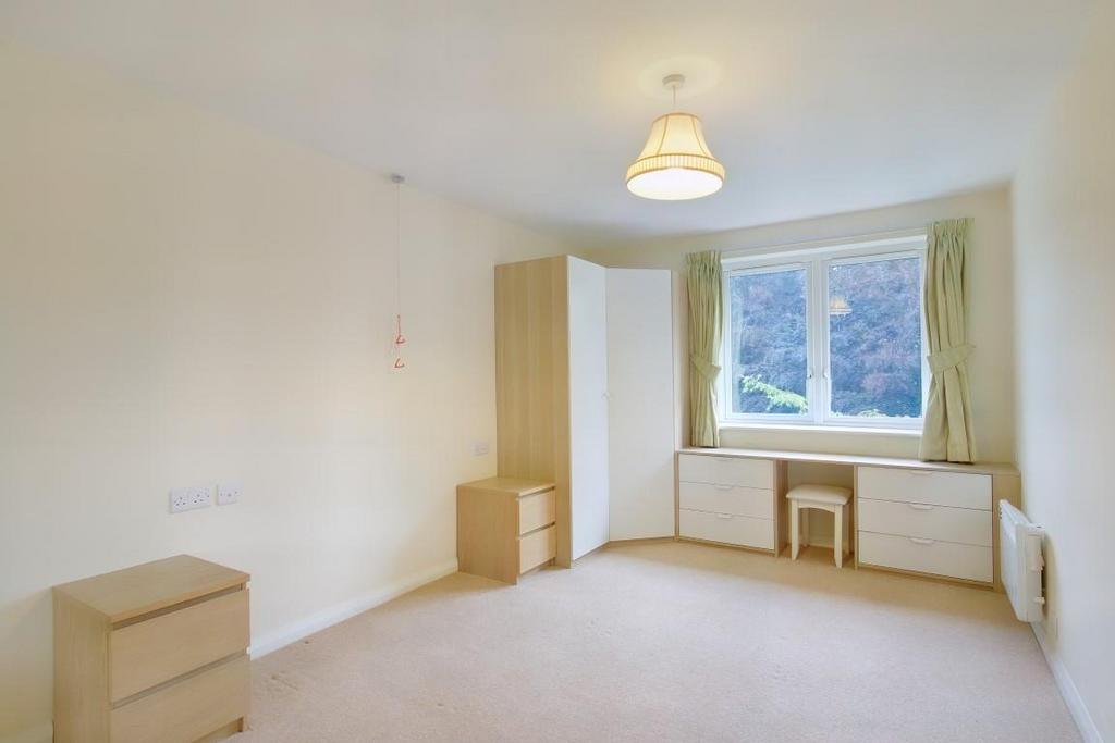 8561002-interior08 (Medium).JPG