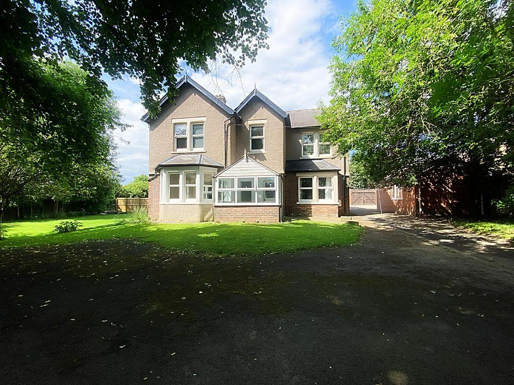 Rising Sun Villas, High Farm 5 bed detached house for sale £499,950